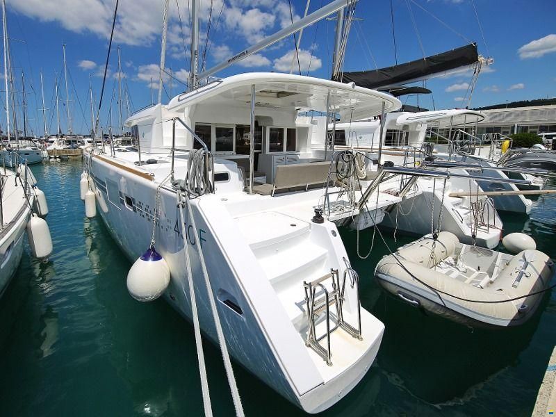Lagoon 450 F