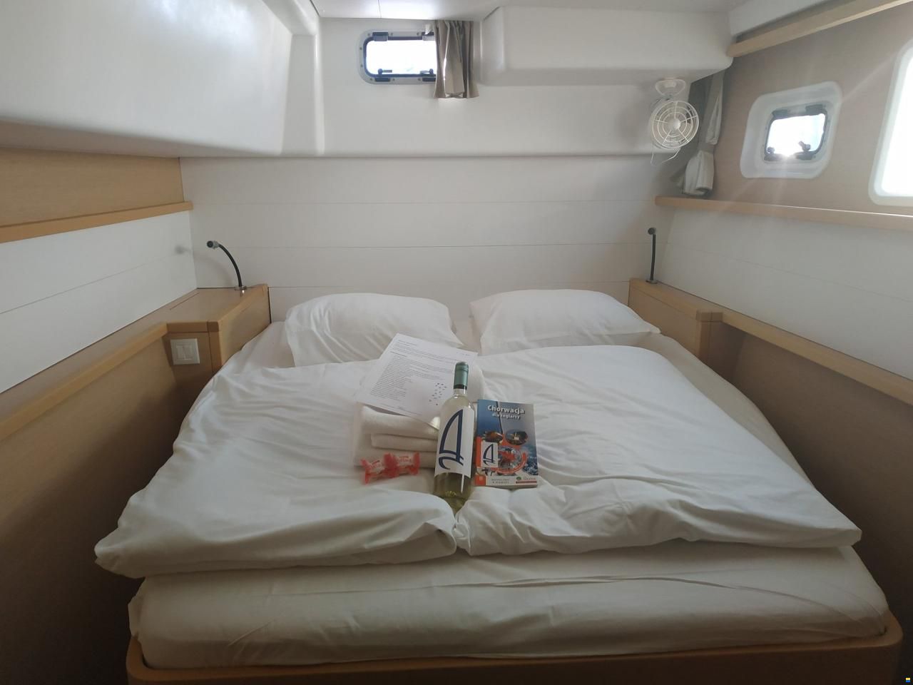Lagoon 450 F