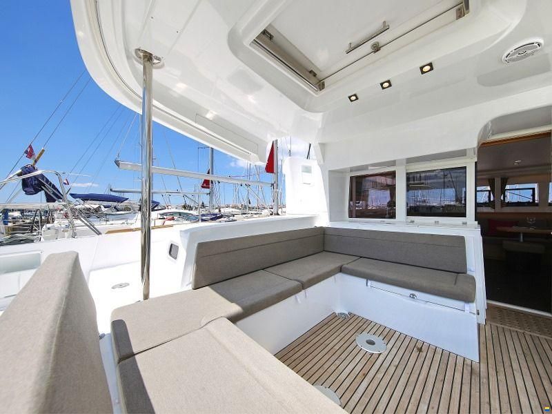 Lagoon 450 F