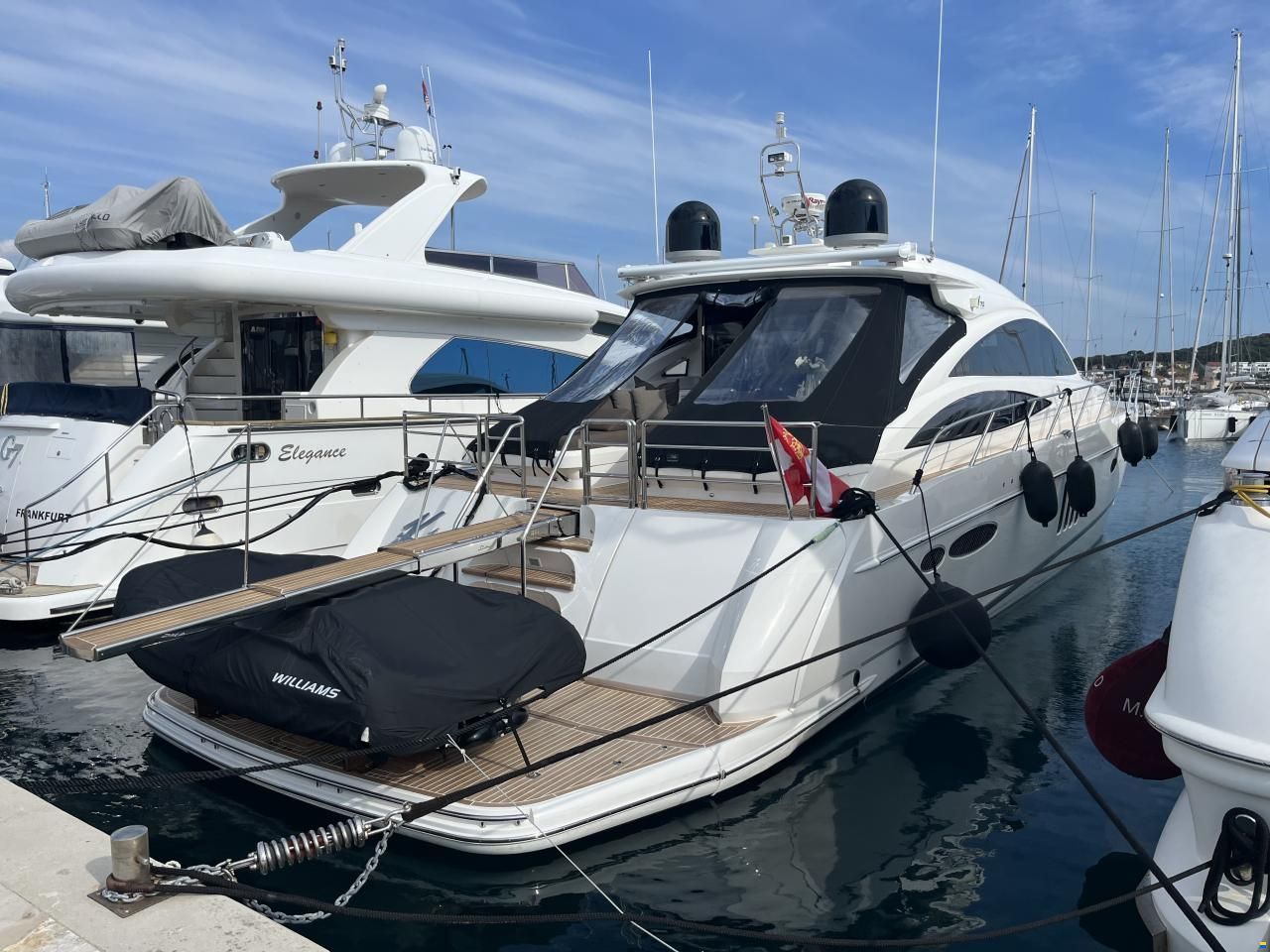 Princess V 70