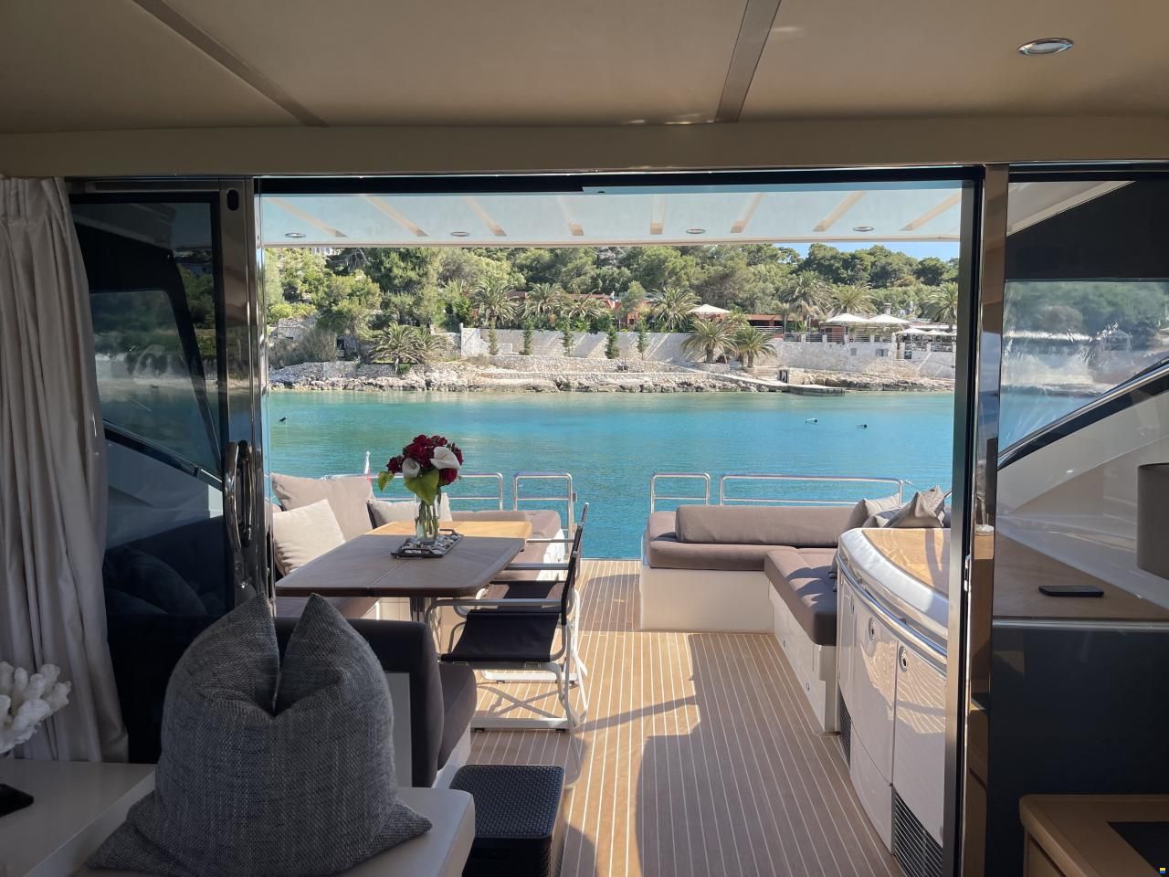 Princess V 70
