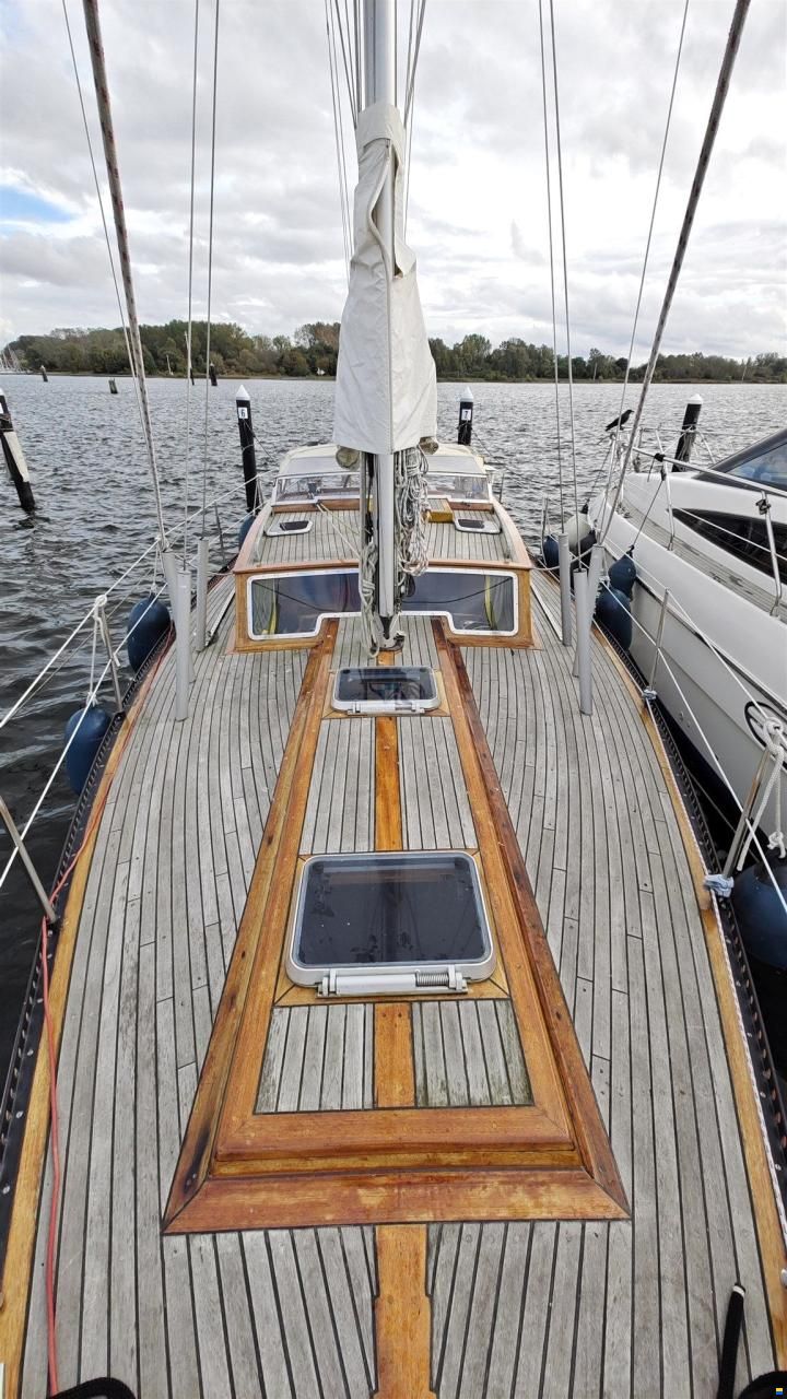 Baltika 10,40 m Decksalon Segelyacht