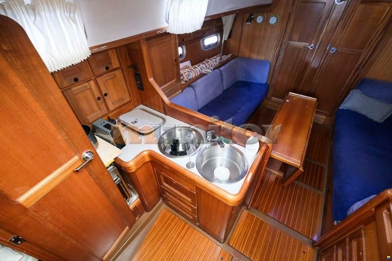 Bavaria 350