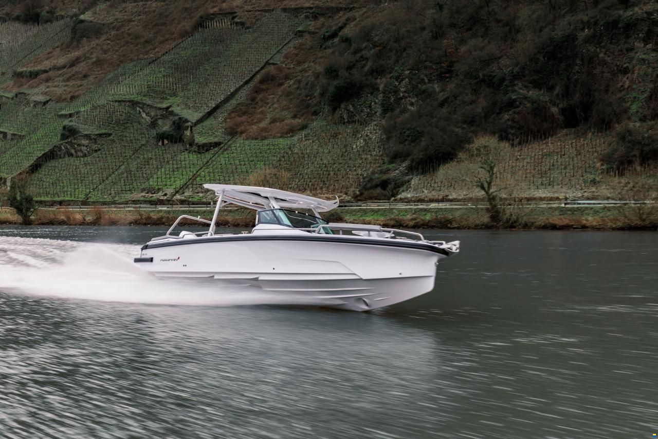 Axopar Yachts 29 Sun Top