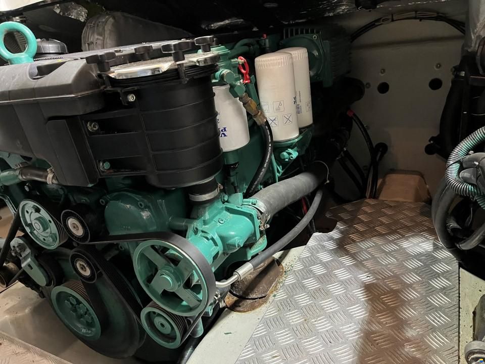 Nord West 390 Flybridge