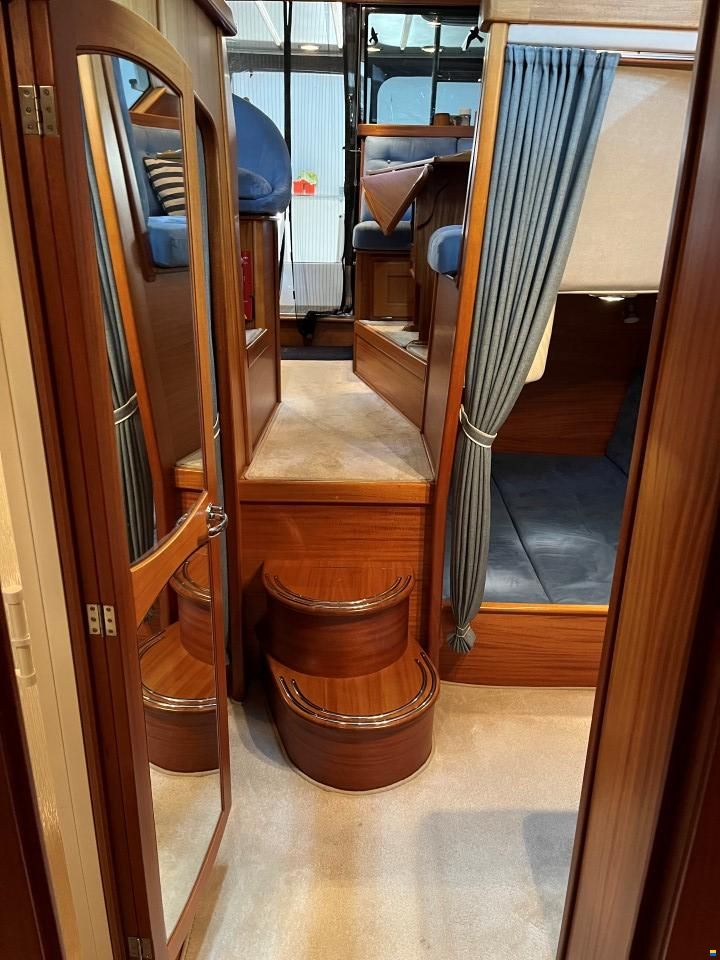 Nord West 390 Flybridge