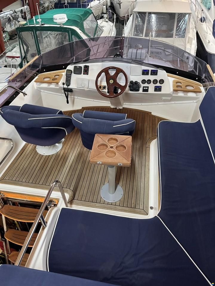 Nord West 390 Flybridge