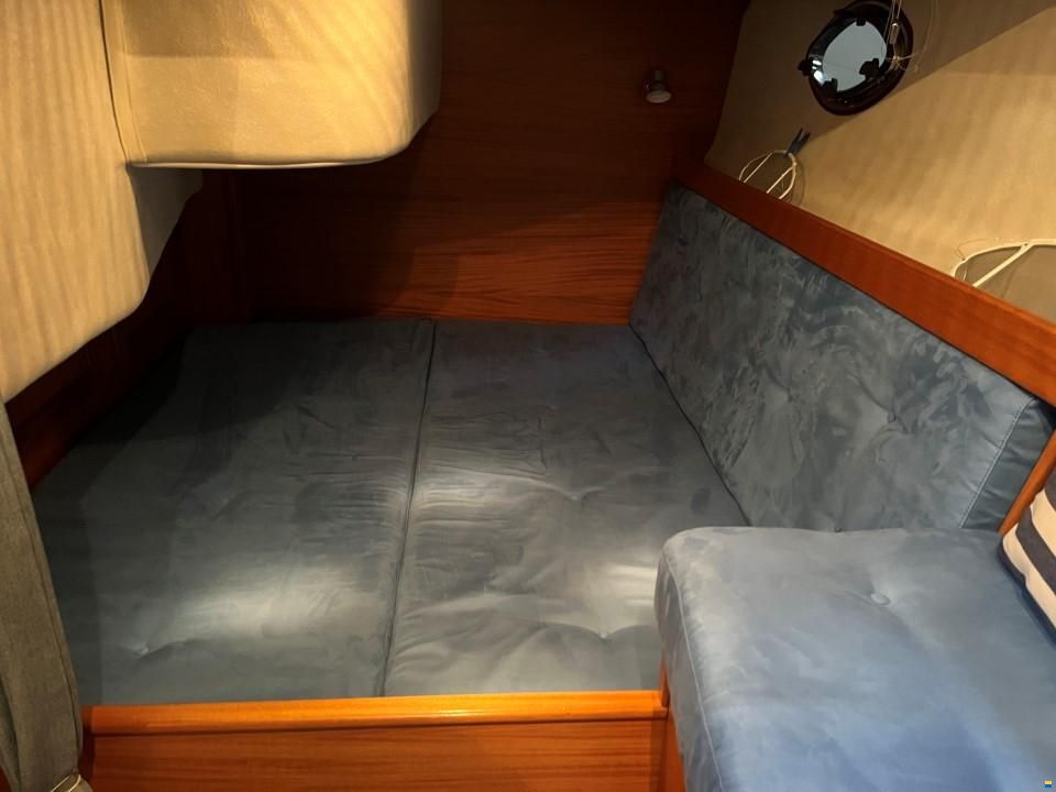 Nord West 390 Flybridge