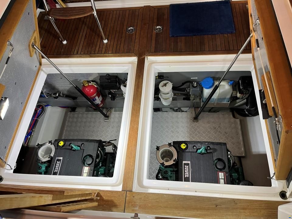 Nord West 390 Flybridge
