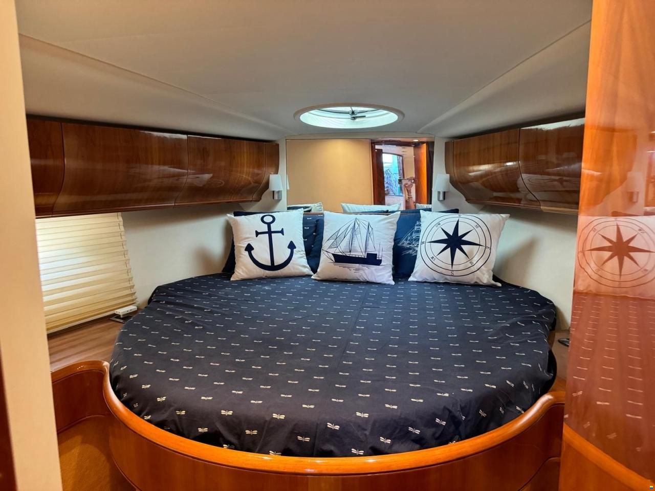 Astondoa 40 open