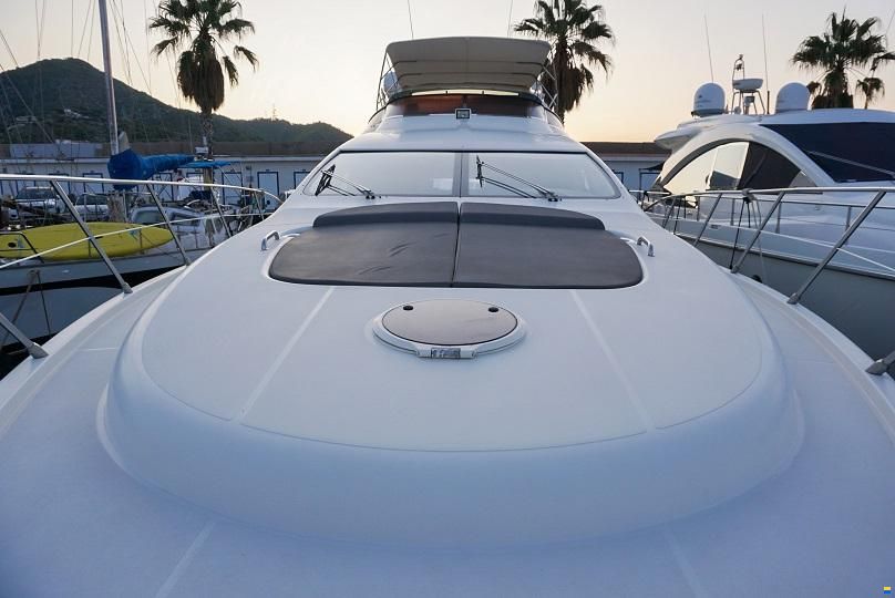 Azimut 68 evolution