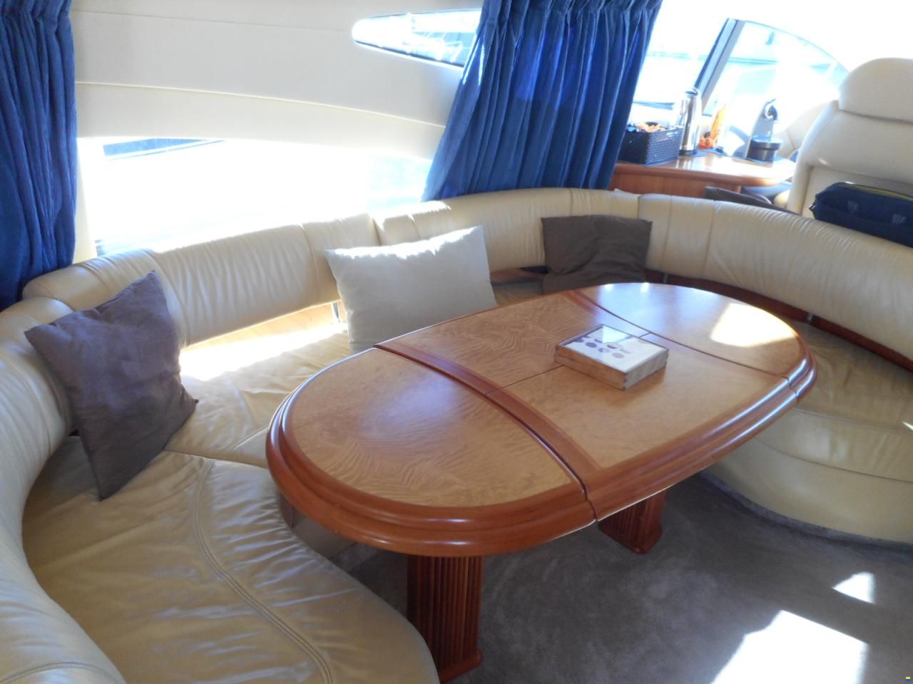 Azimut 68 evolution