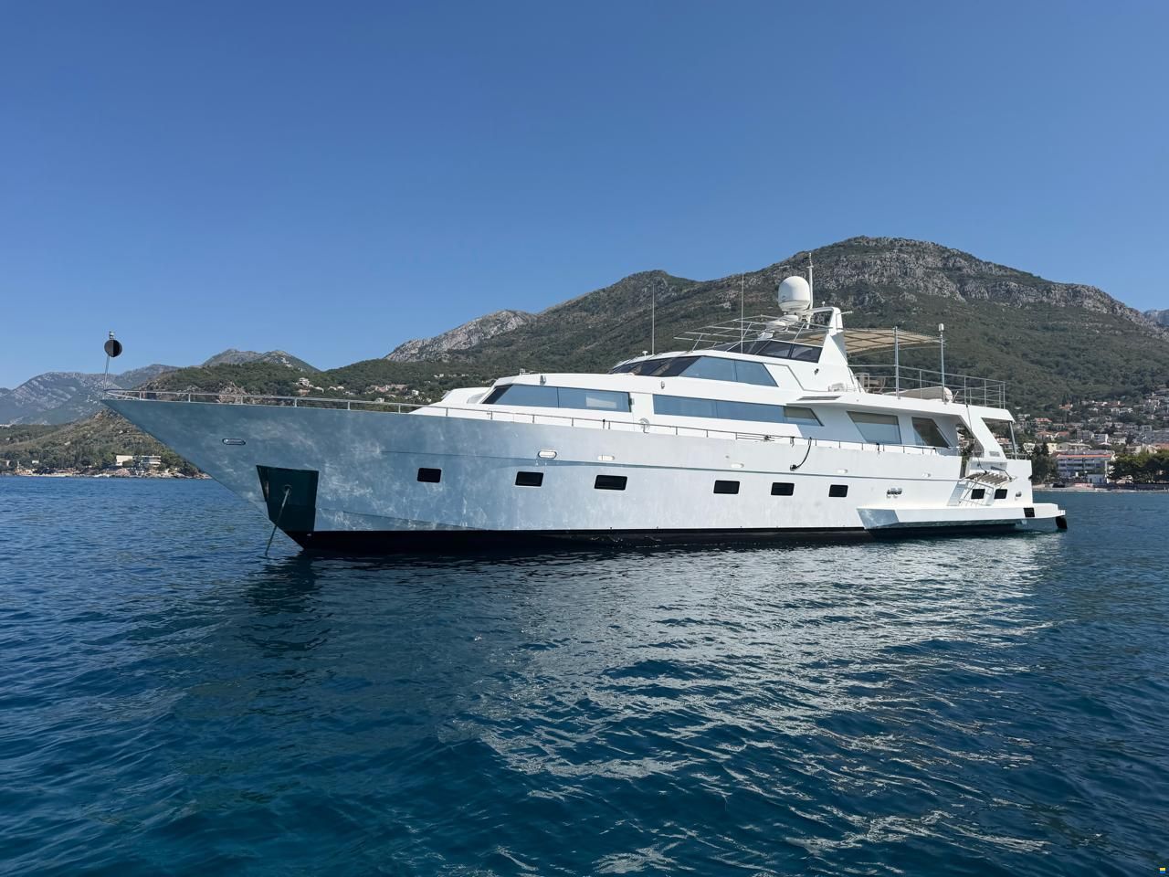 Heesen 83