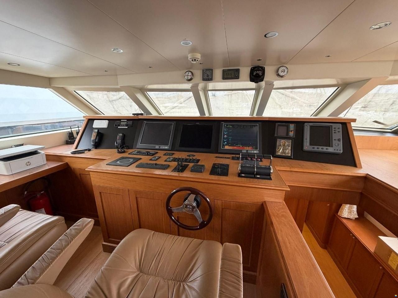Heesen 83