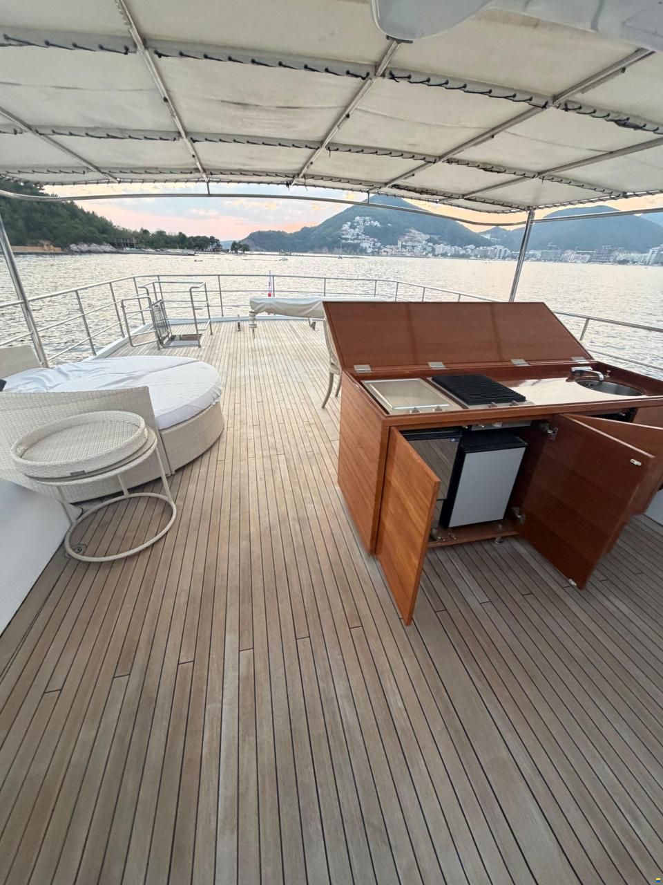 Heesen 83