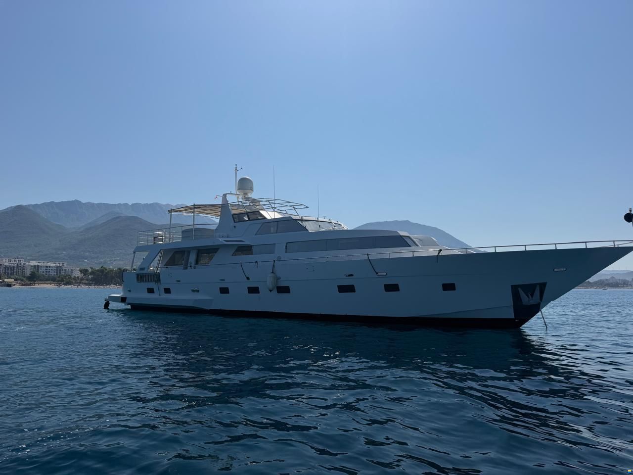 Heesen 83