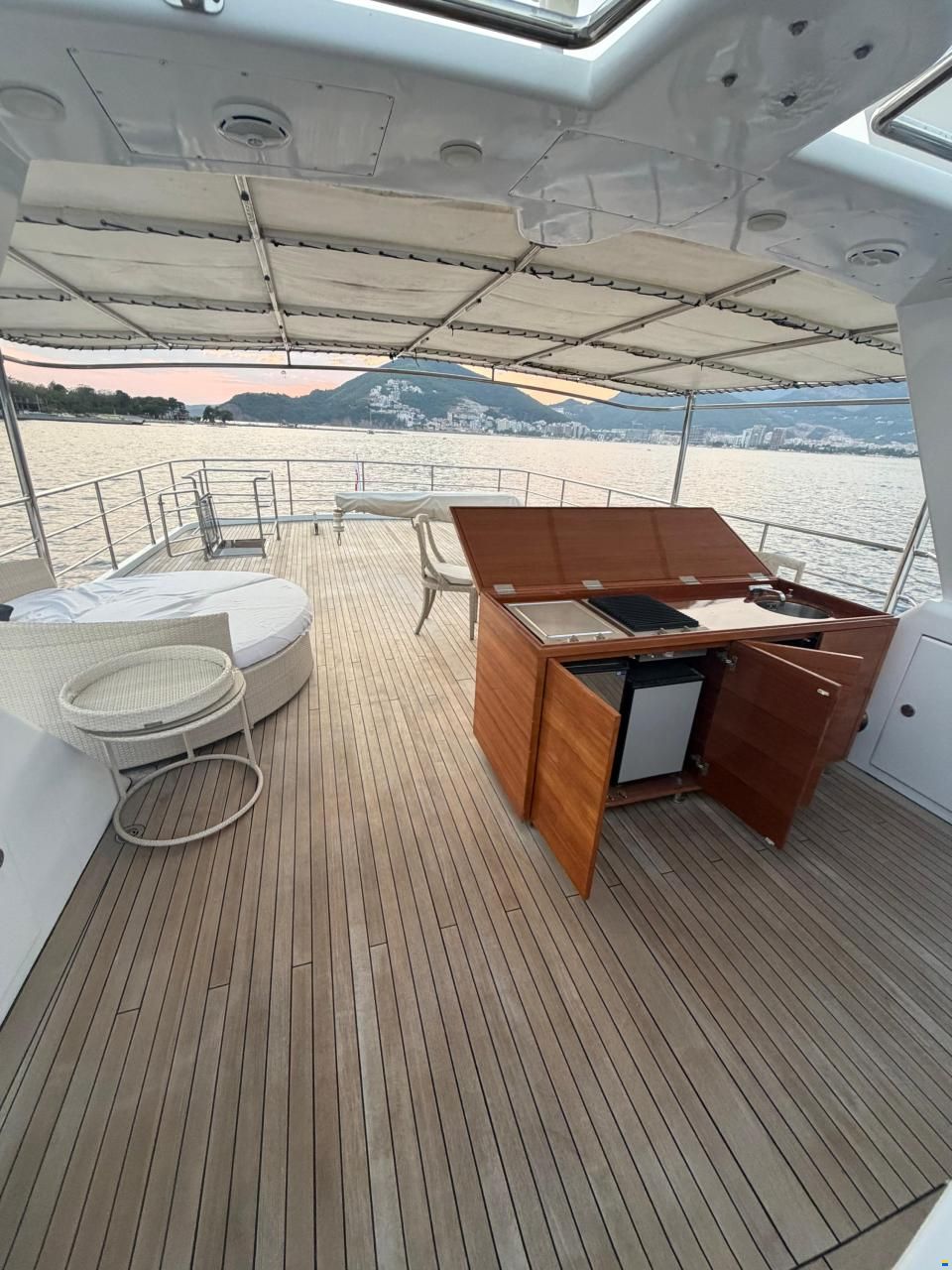 Heesen 83