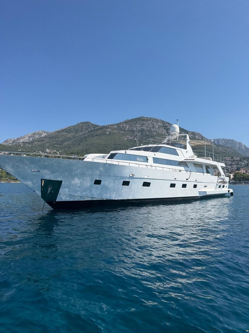 Heesen 83