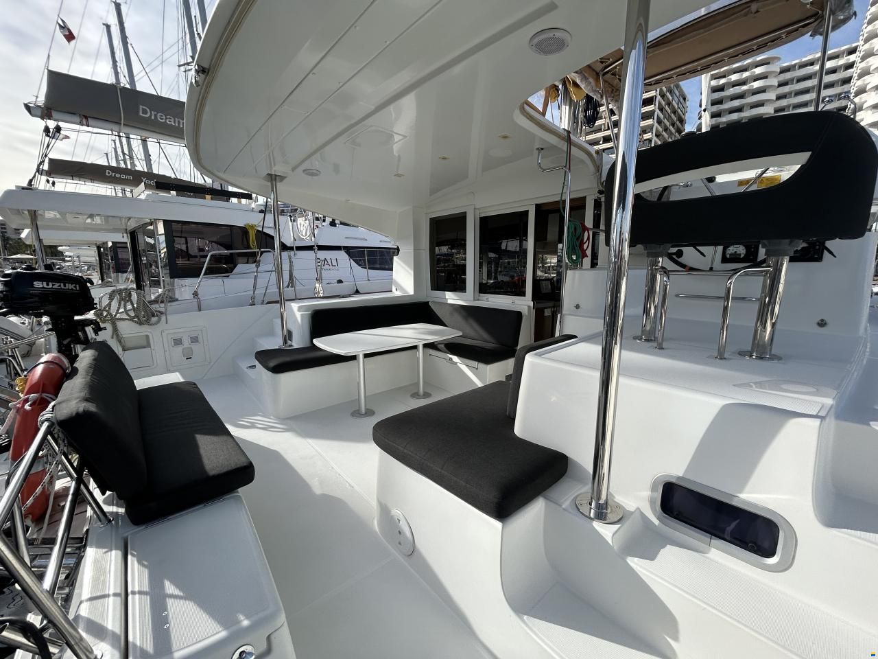 Lagoon 40