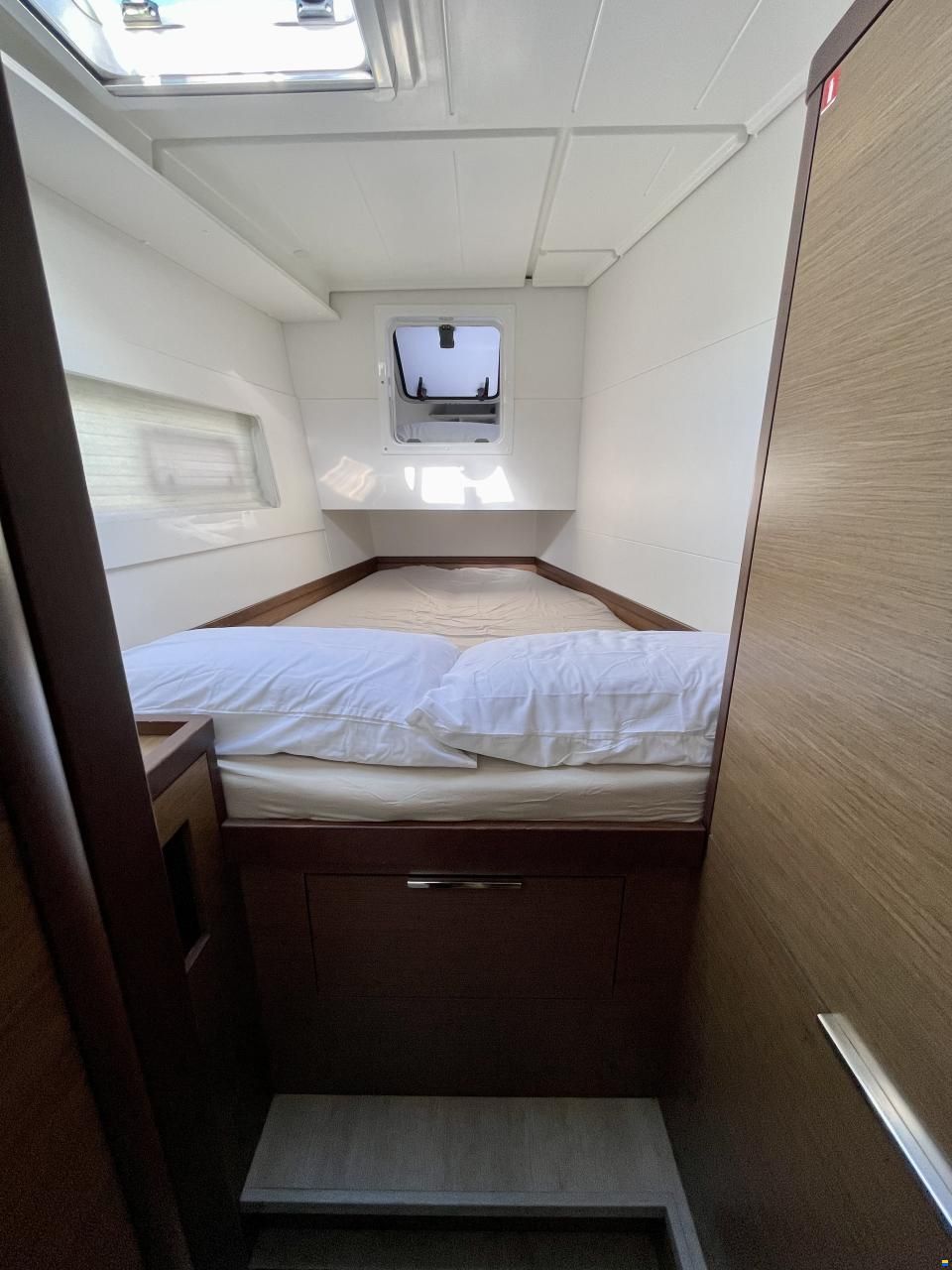 Lagoon 40
