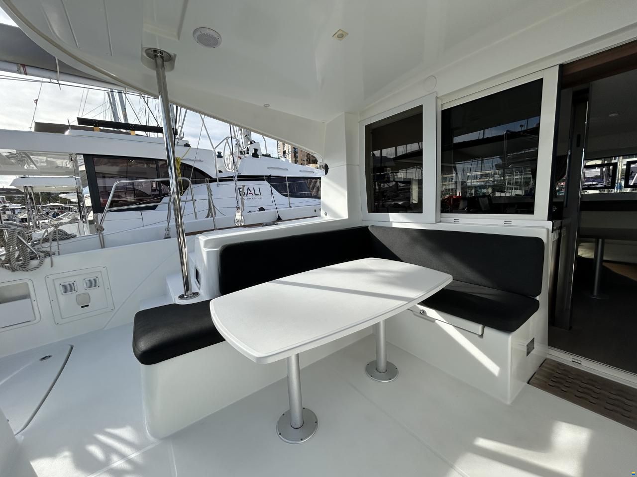 Lagoon 40