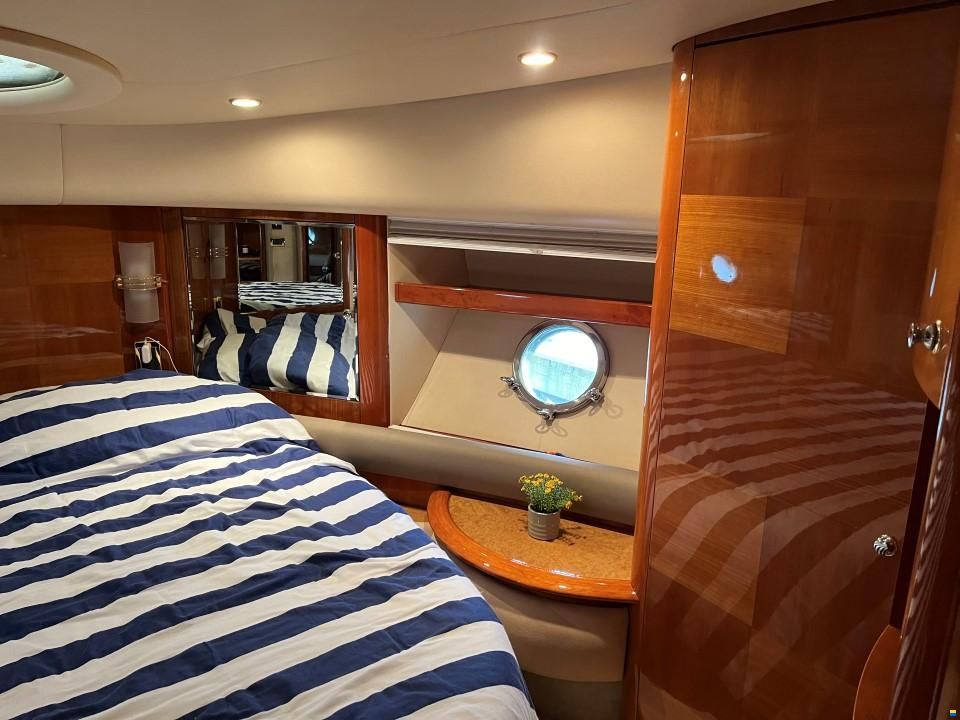 Azimut 55