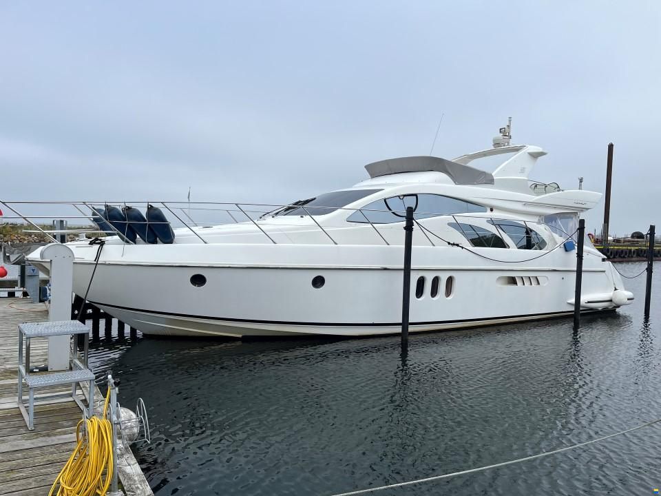 Azimut 55
