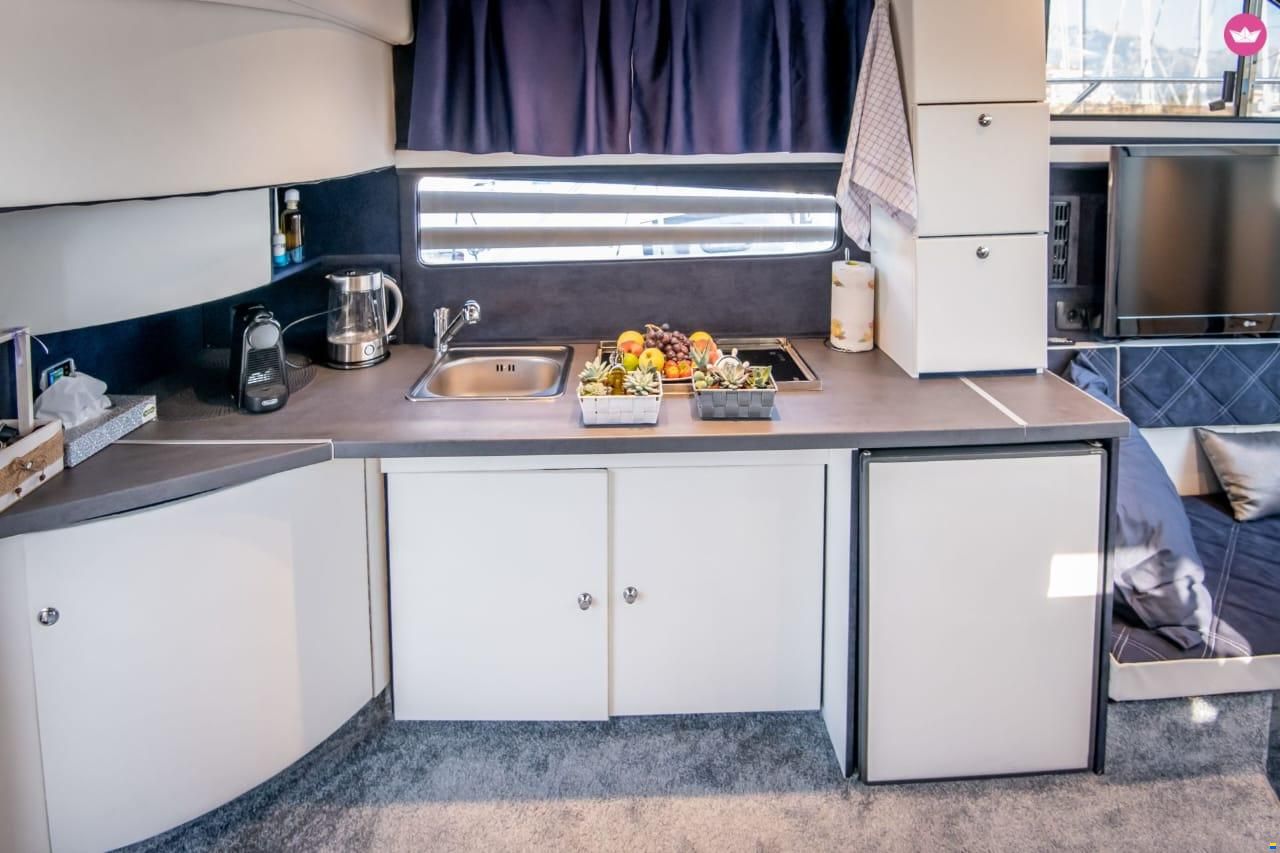 Fairline Phantom 42