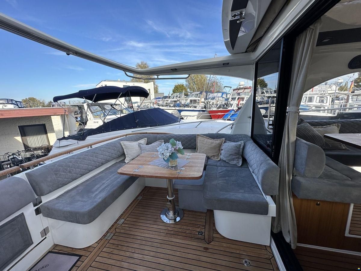 Marex 375