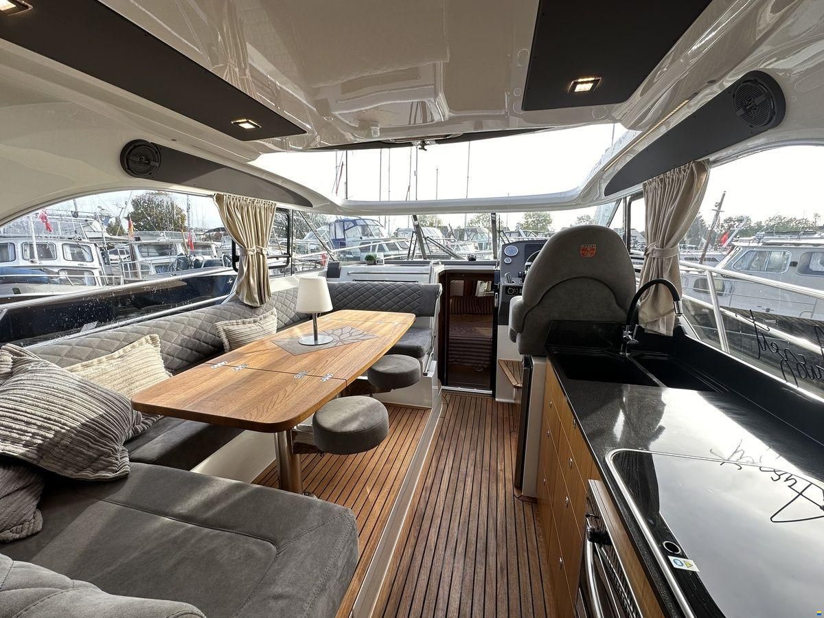 Marex 375