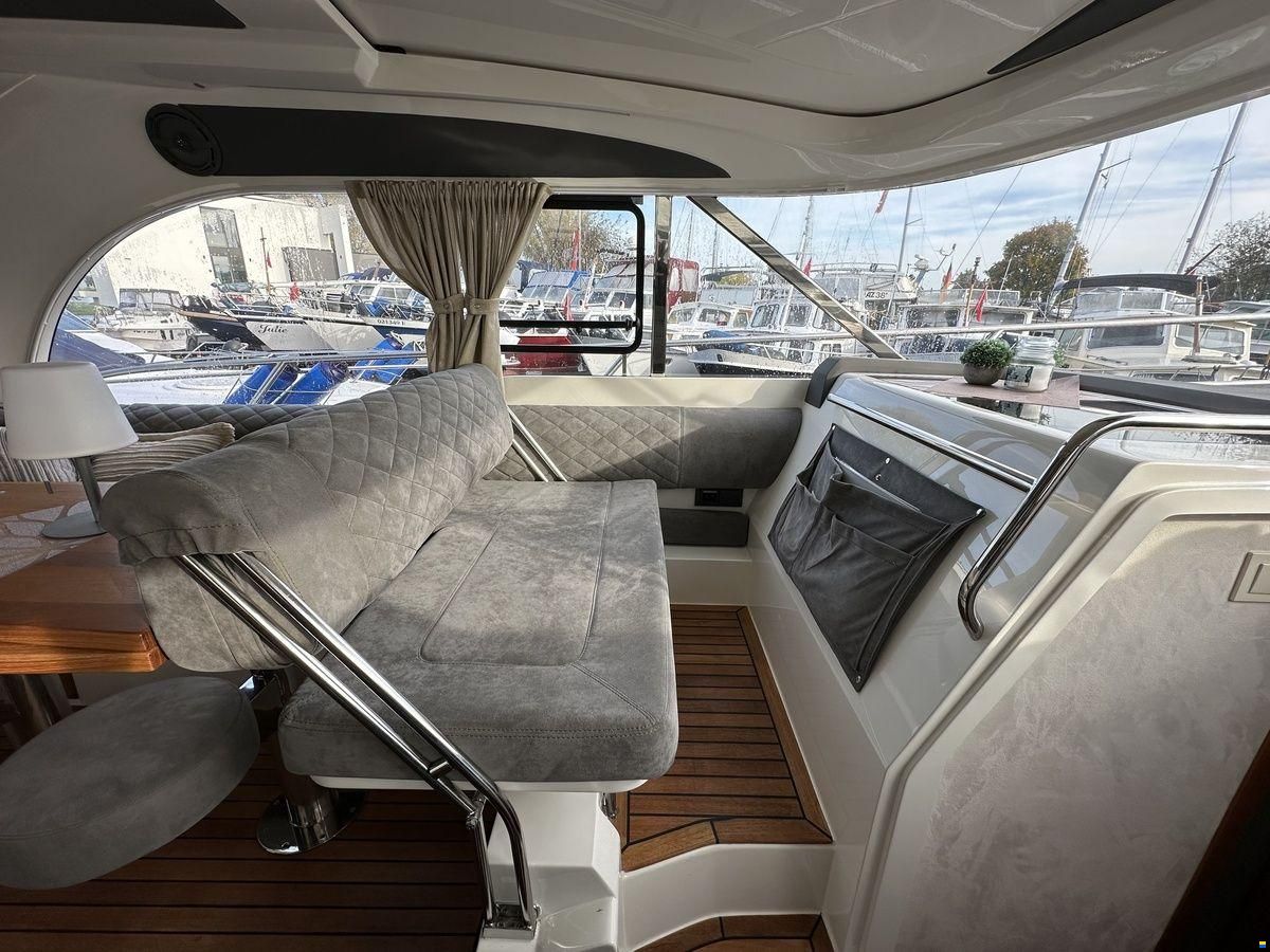 Marex 375