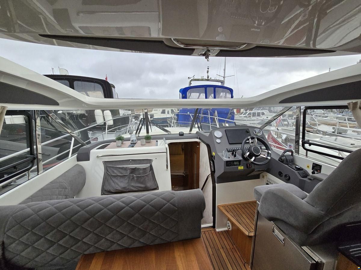 Marex 375