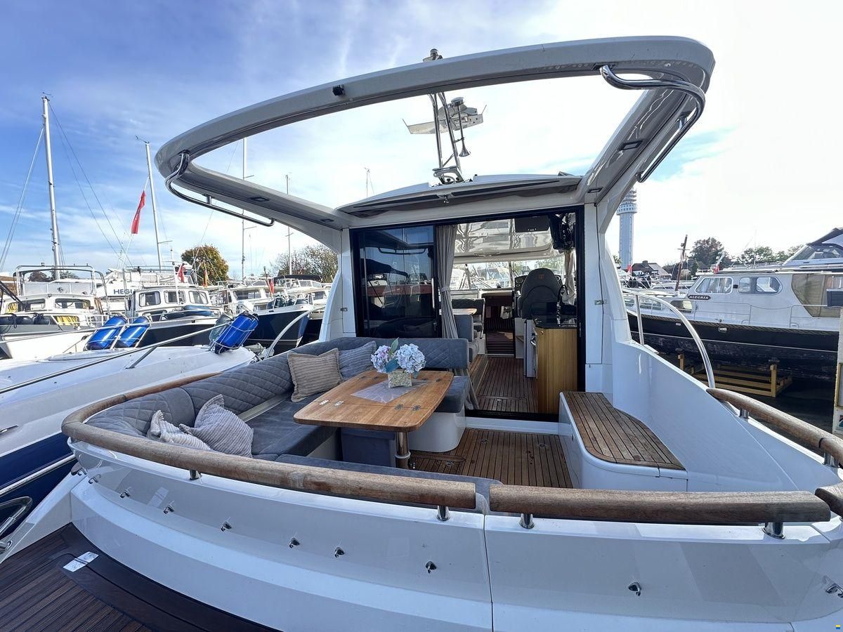 Marex 375