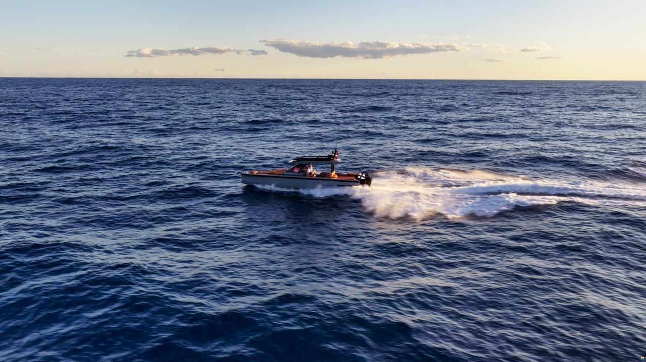 Brabus Shadow 1000 Sun-Top