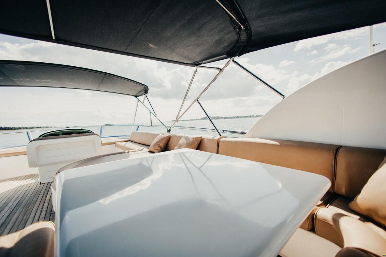 Elegance 64