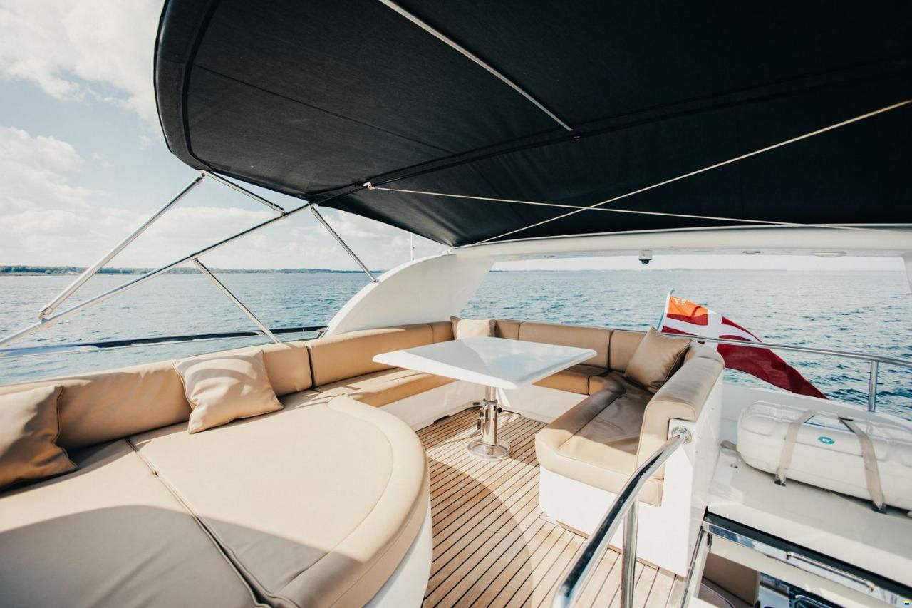 Elegance 64
