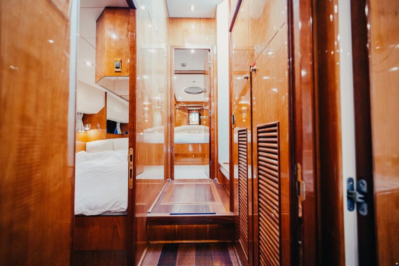 Elegance 64