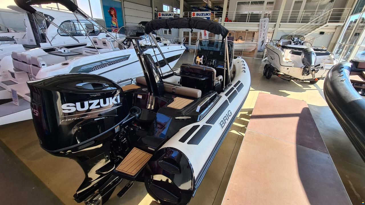 Brig Inflatable Boats Eagle 6.7H + Suzuki DF175AP