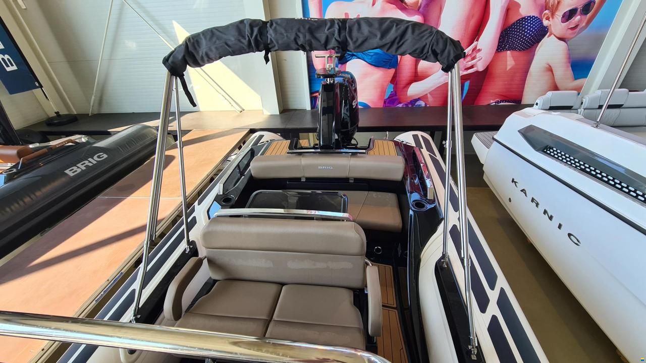 Brig Inflatable Boats Eagle 6.7H + Suzuki DF175AP