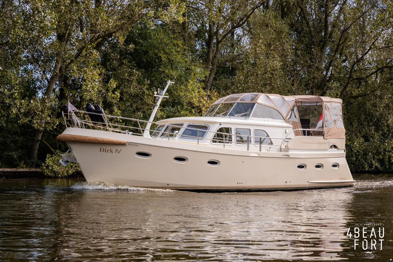 Aquanaut Privilege 1350