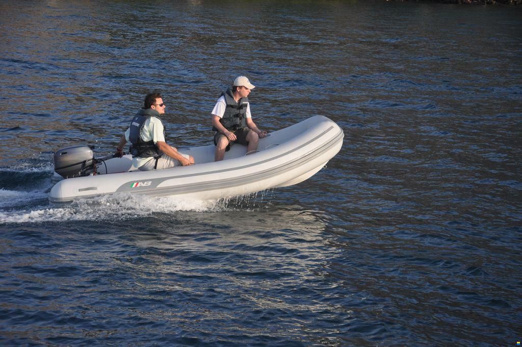 AB Inflatables Navigo 12 VS