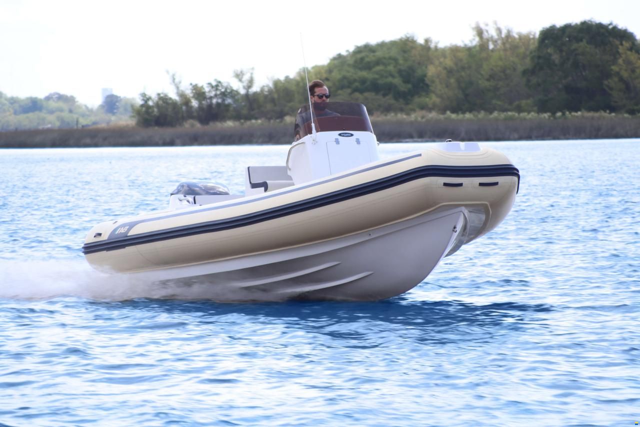 AB Inflatables Oceanus 21 VST