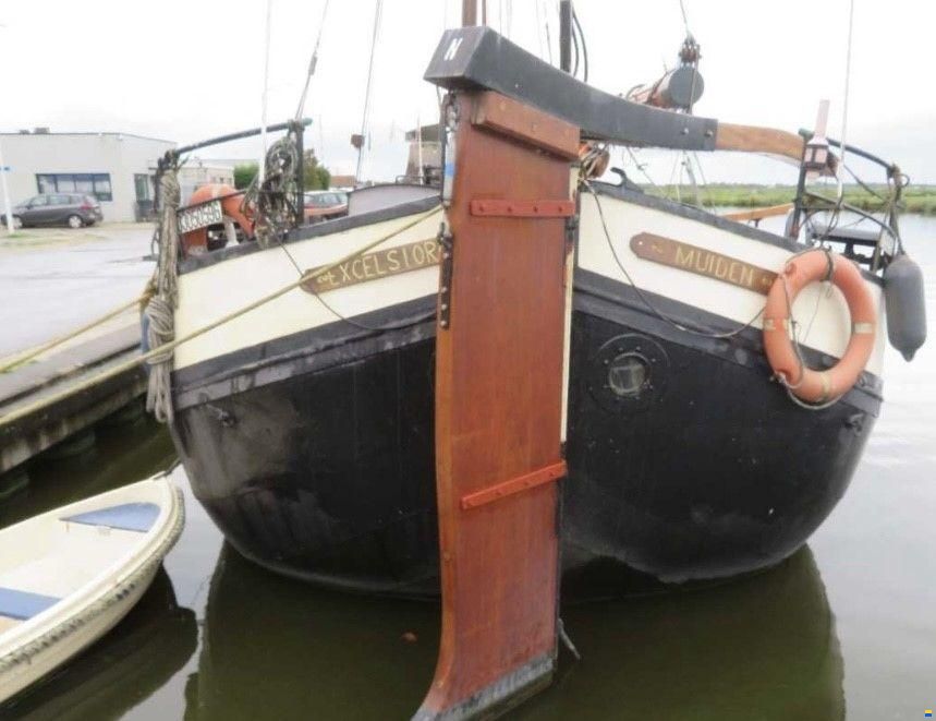 Hasselteraak 24.00 Charter/woonschip