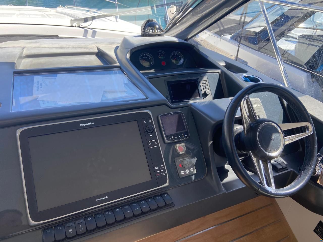 Princess V48 Open
