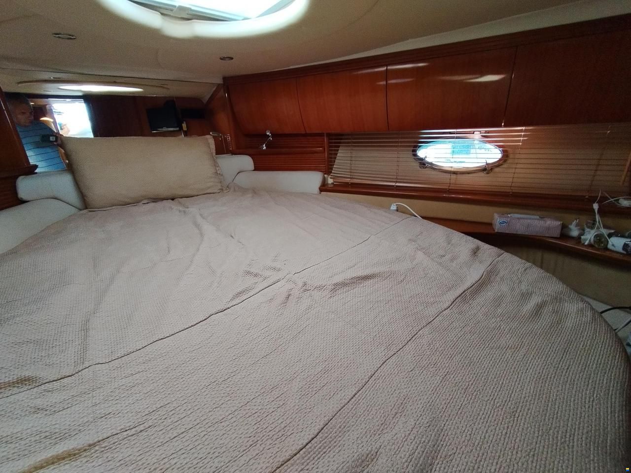 Atlantis 42