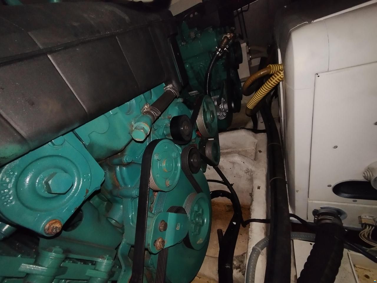 Atlantis 42
