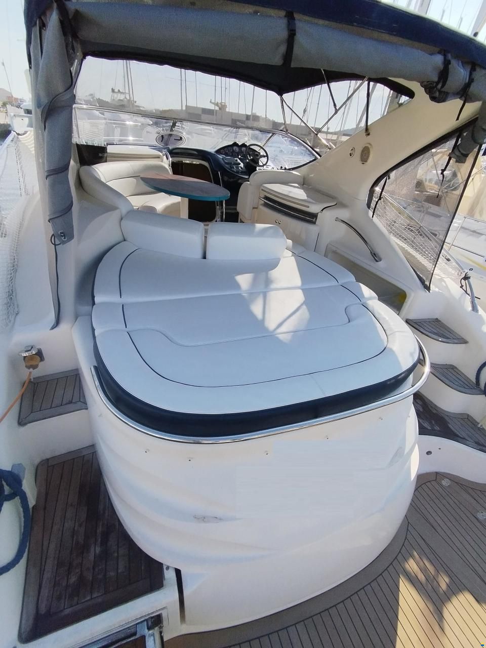 Atlantis 42