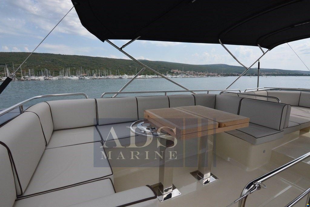 Beneteau MONTE CARLO 5