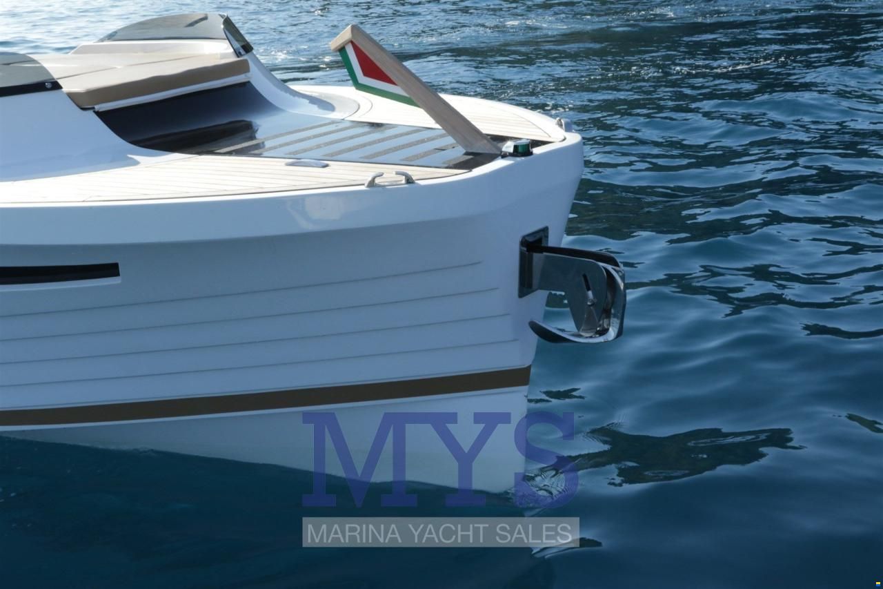 Cantiere Ma.Mi Ma.Mi 28 T Top