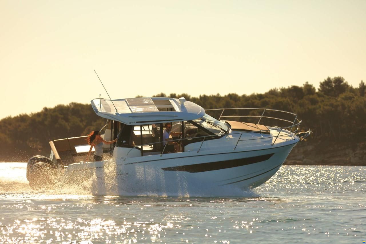 Jeanneau Merry Fisher 895